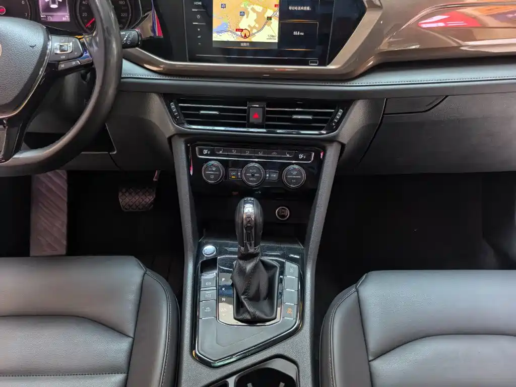 Volkswagen Tharu 2019 2020 280TSI 2WD Luxury Edition China VI