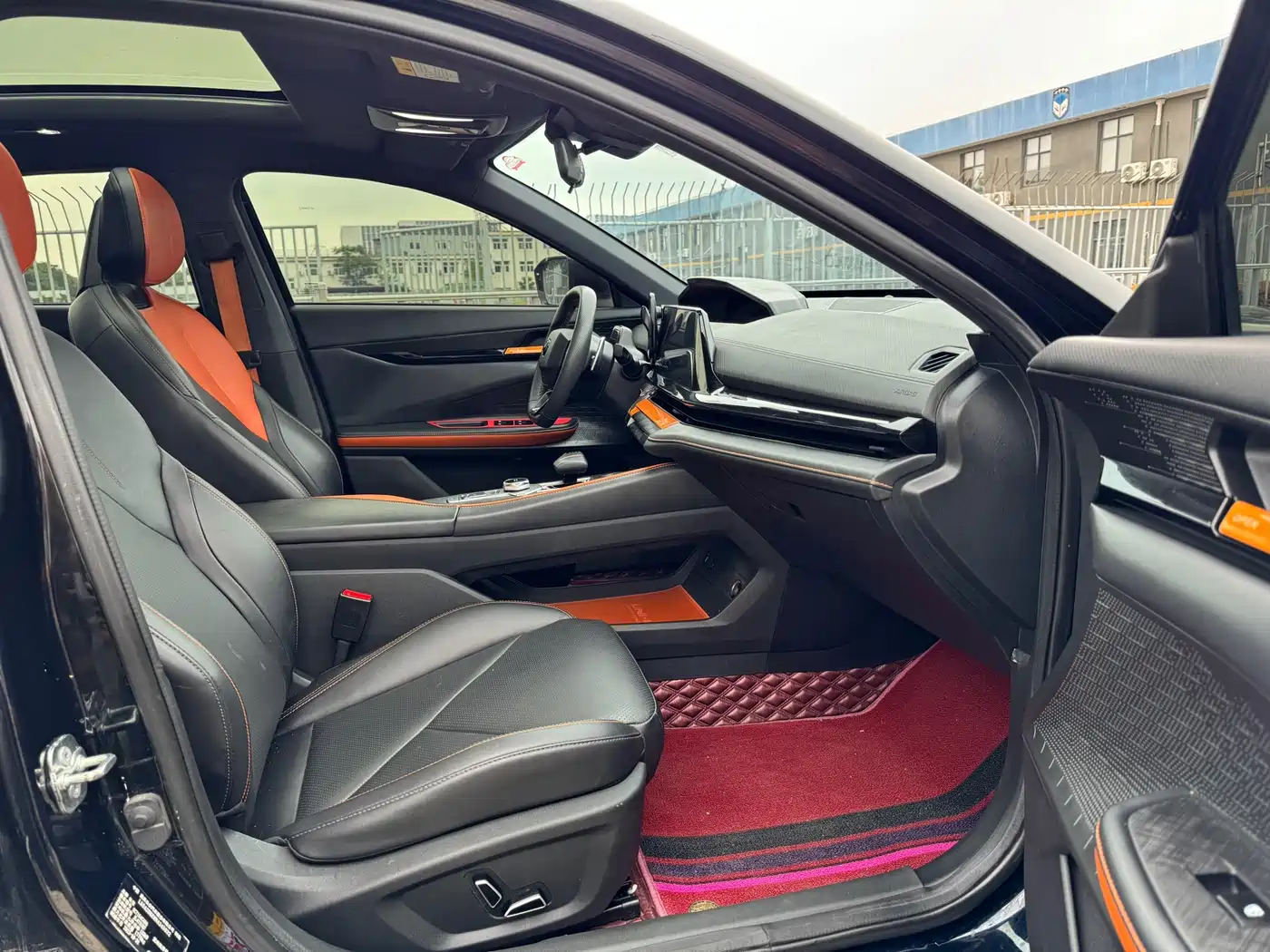 CHANGAN UNI-V