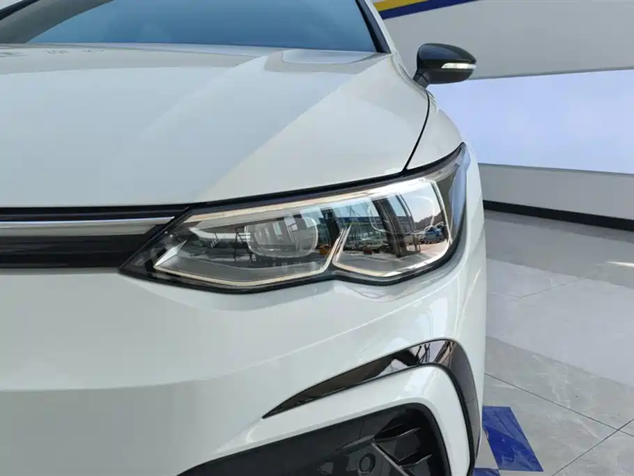 Volkswagen Golf 2023 Facelift 280TSI DSG R-Line Lite фото 5