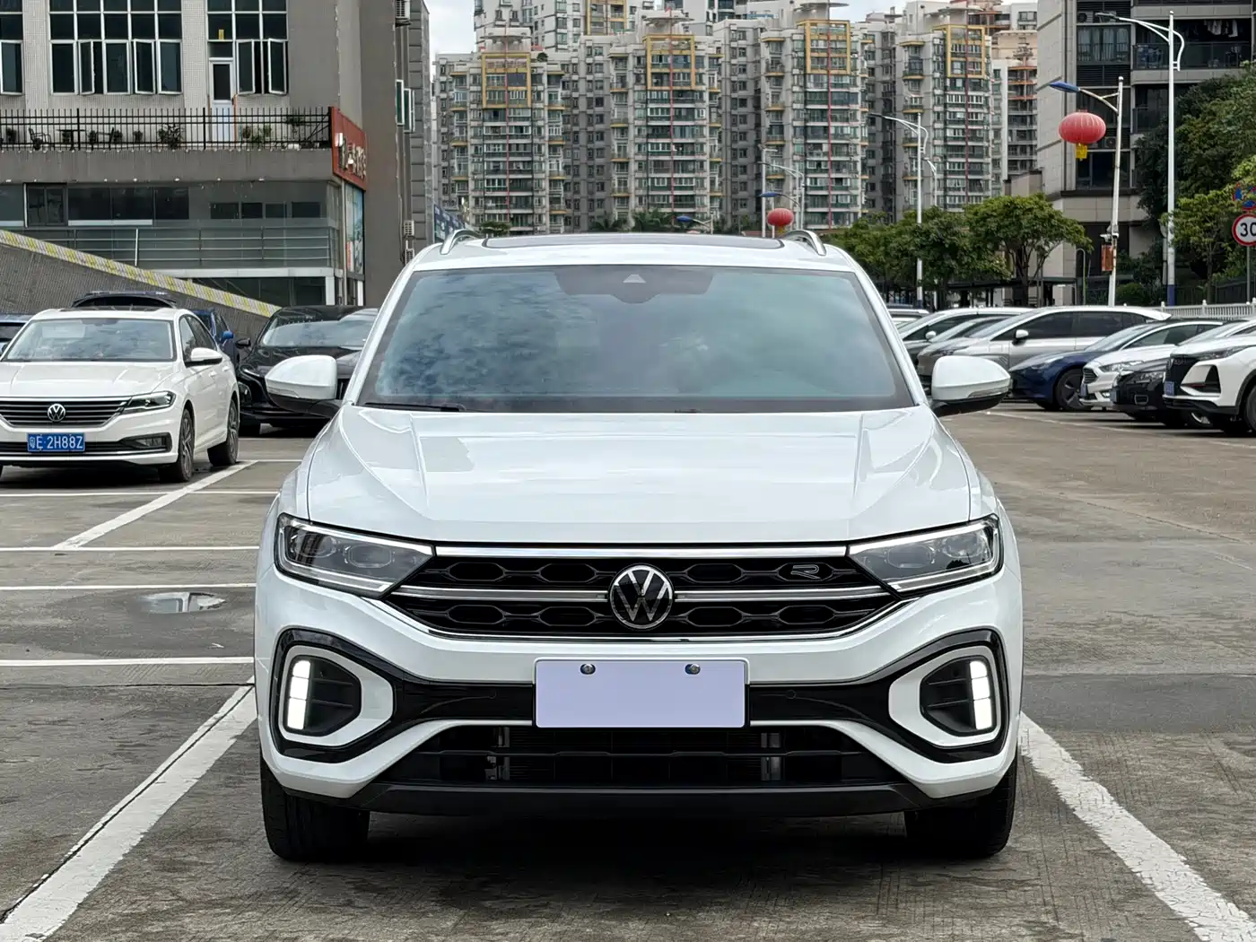 Volkswagen T-ROC 2025 300TSI DSG 2WD Dawn Edition фото 2