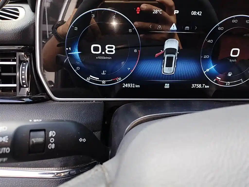 Hongqi HS5 2022 2.0T Smart Connect Premium Edition фото 9
