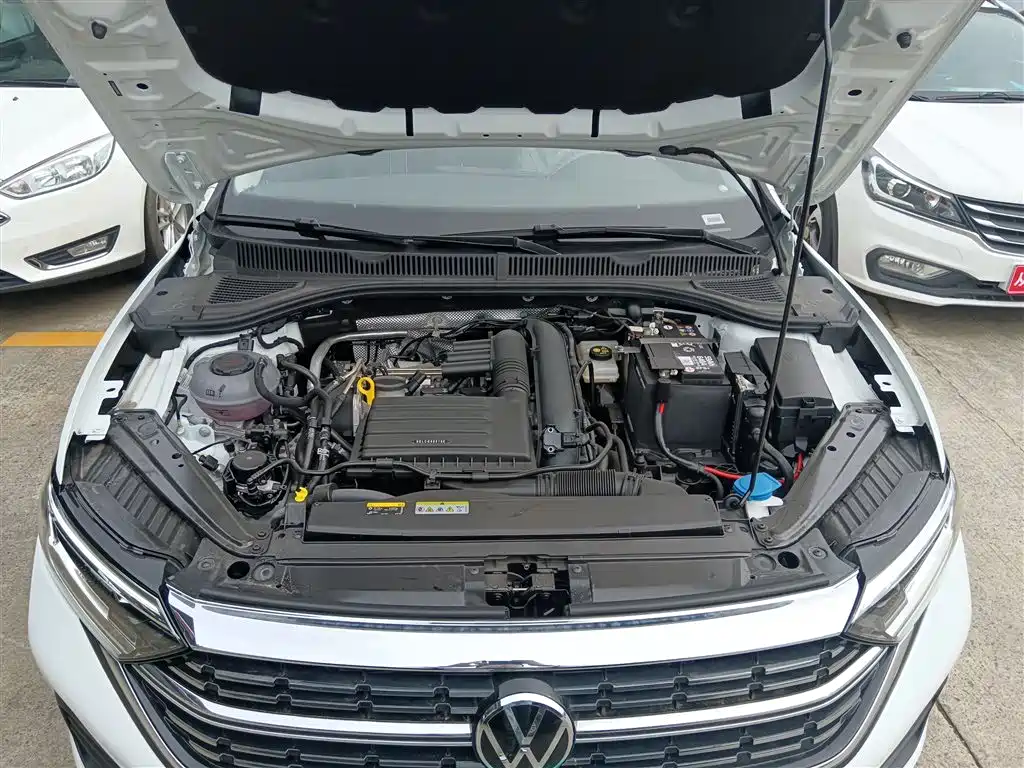 Volkswagen Sagitar 2025 Model Year Facelift 200TSI DSG Soaring Edition фото 19