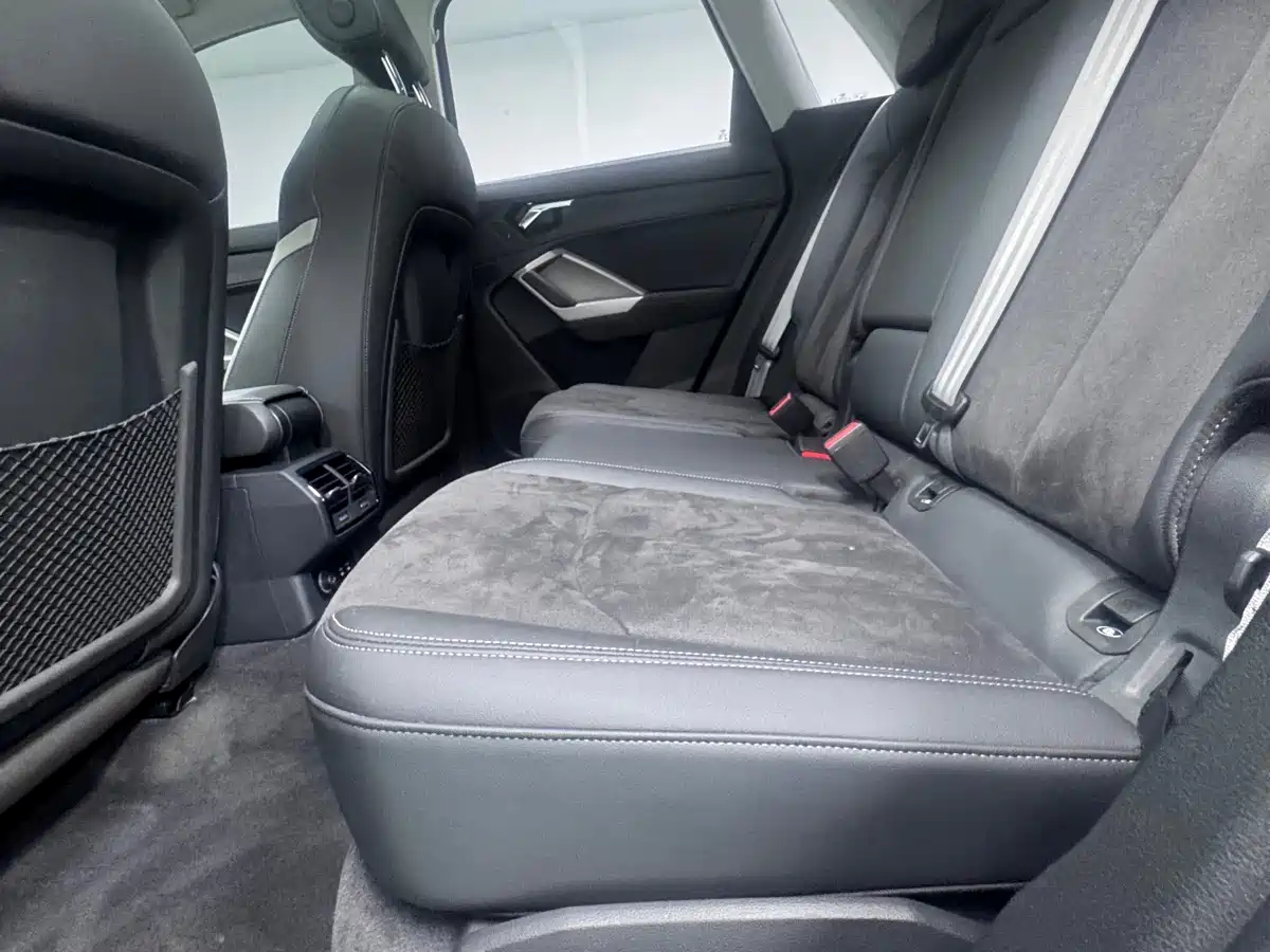Audi Q3 2022 35 TFSI Fashion Dynamic фото 22