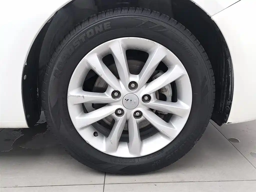 Kia K3 2016 1.6L Automatic GL фото 17