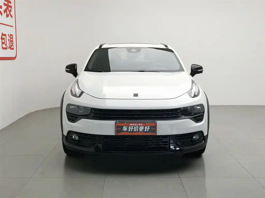 Lynk & Co 02 2021 1.5TD DCT 2WD Power Champion Edition фото 3