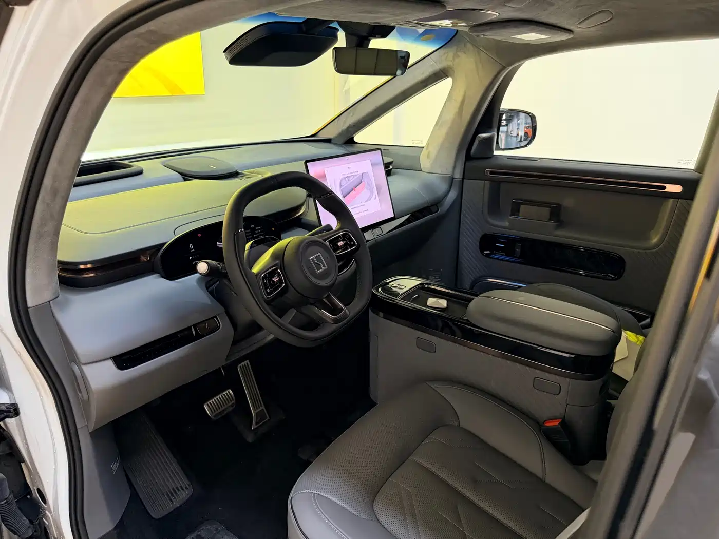 Zeekr MIX 2025 Smart Driving Edition фото 10