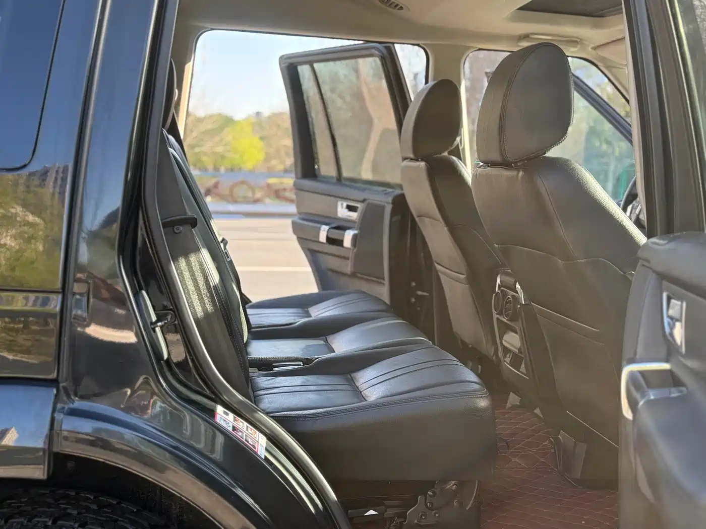 Land Rover Discovery 2016 3.0 SC V6 HSE фото 17