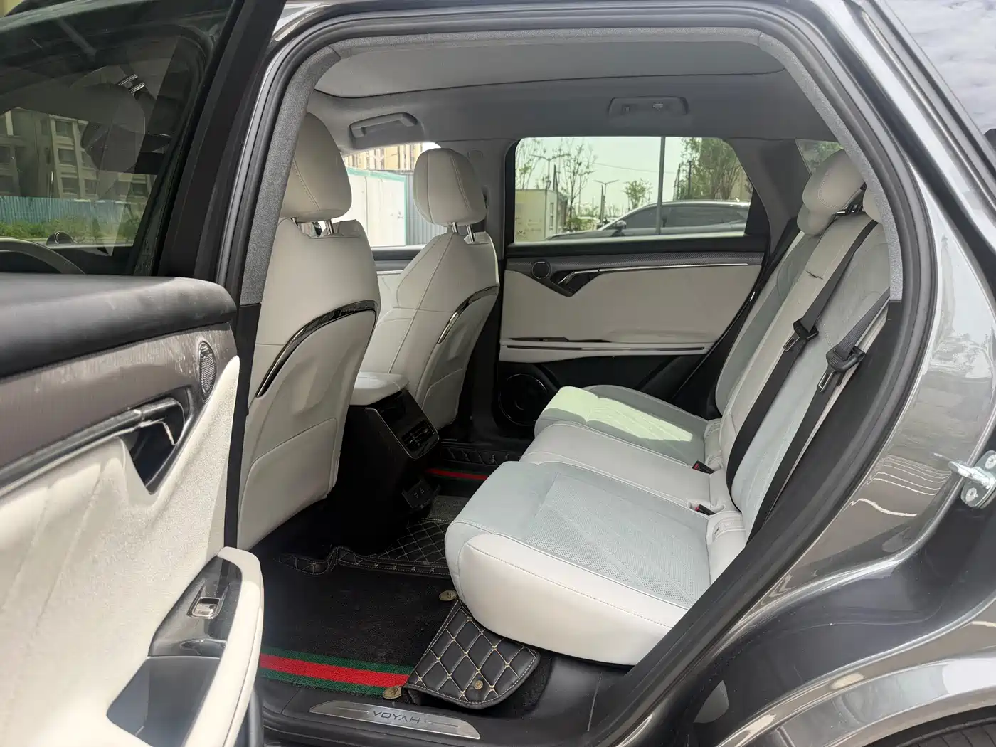 Voyah Auto VOYAH FREE 2025 318 259km 4WD Explorer Edition фото 9