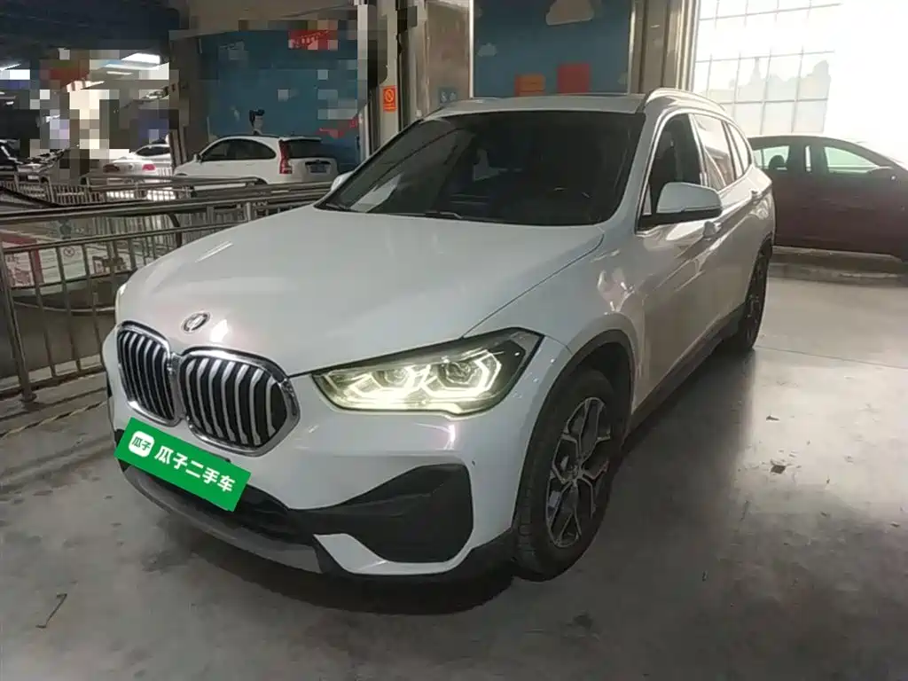 BMW X1 2021 sDrive25Li Leading