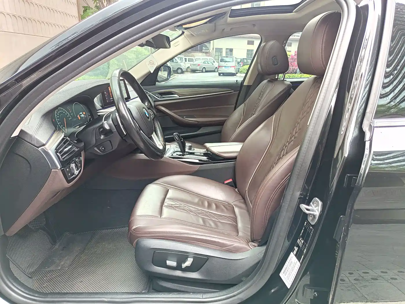 BMW 5 Series 2019 530Li Leading Luxury Package фото 7
