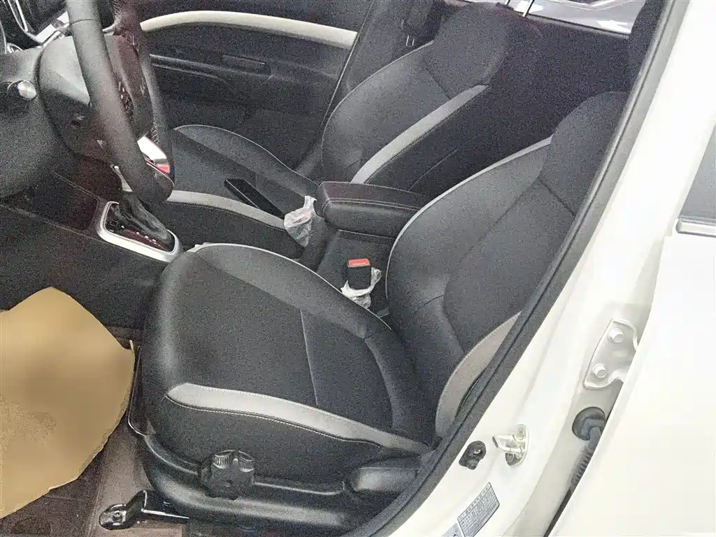 Kia KX1 2021 1.4L CVT Fun Edition фото 15
