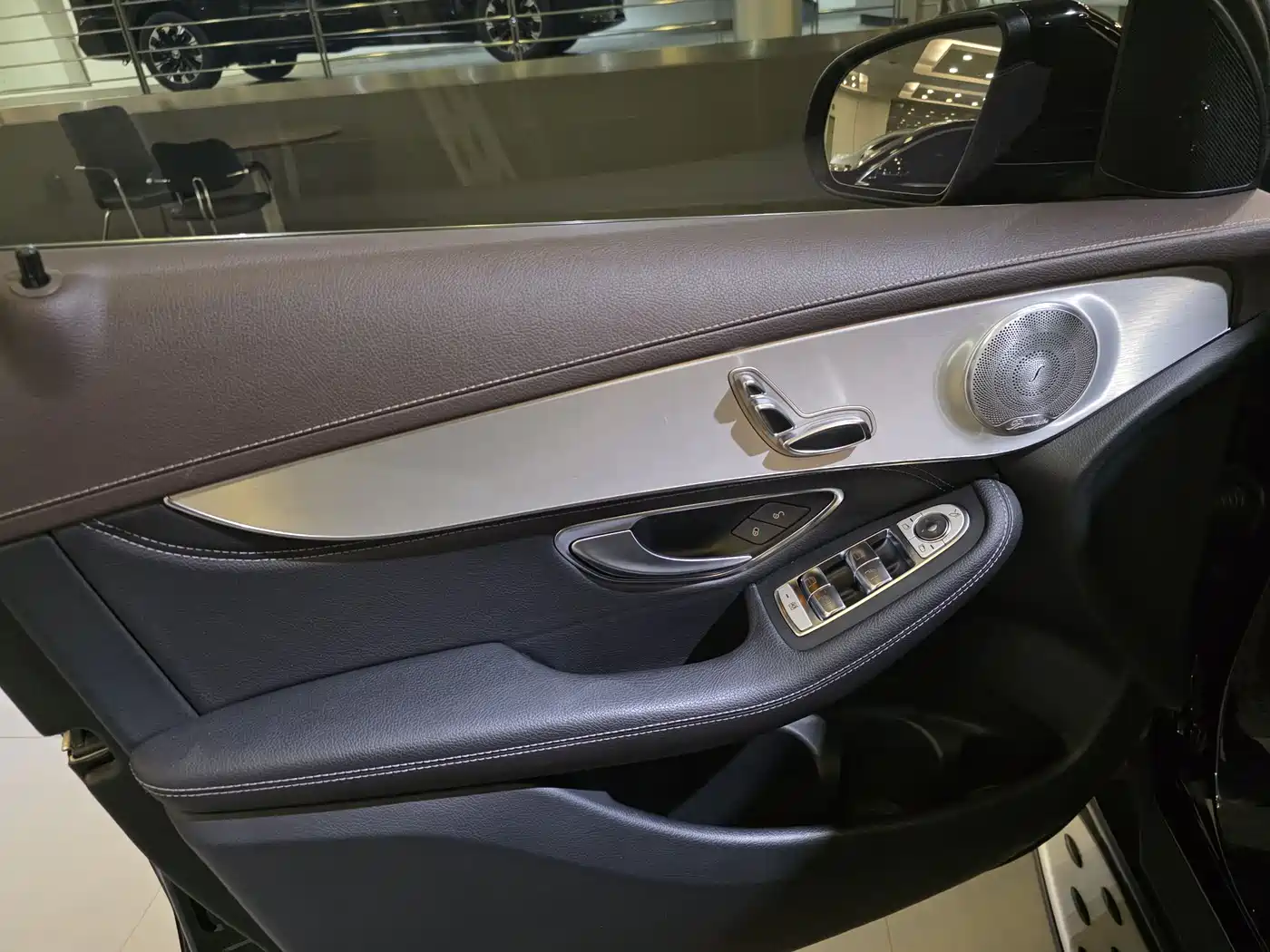 Mercedes-Benz GLC 2019 GLC 200 4MATIC фото 3