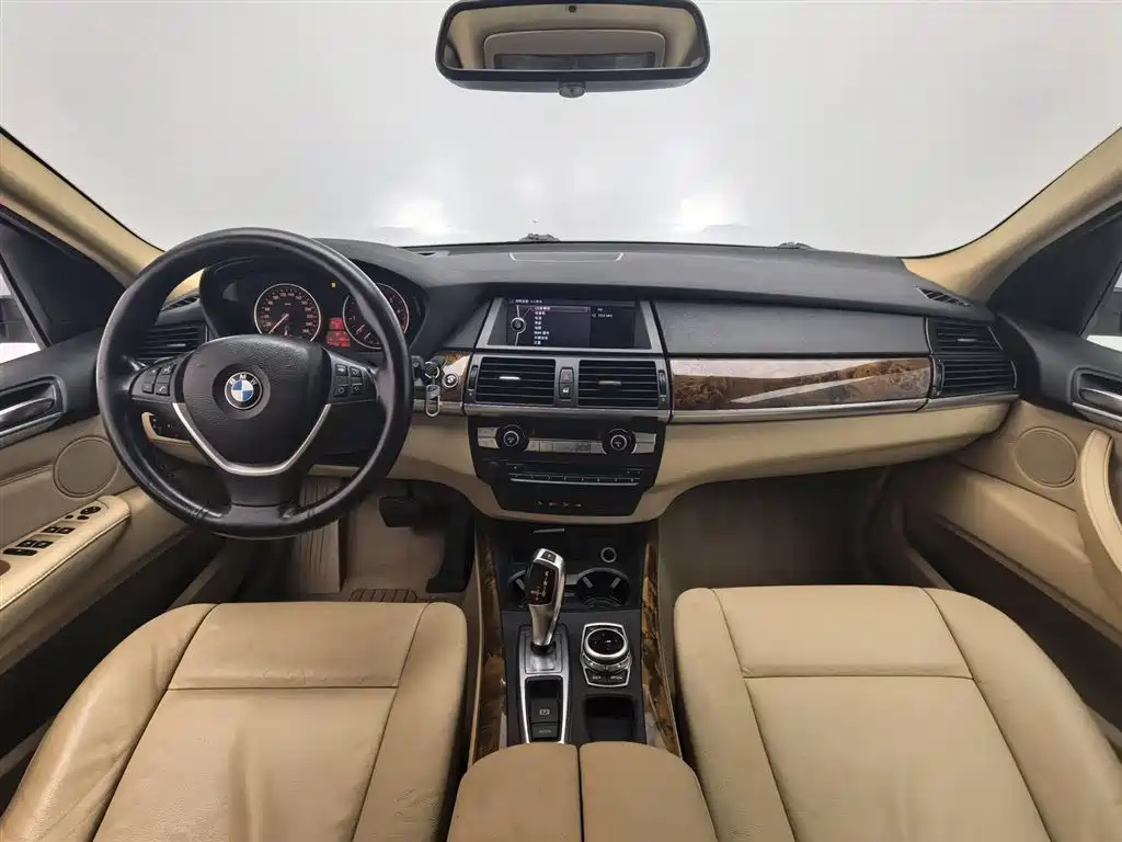 BMW X5 (Import) 2011 xDrive35i Luxury Edition фото 5