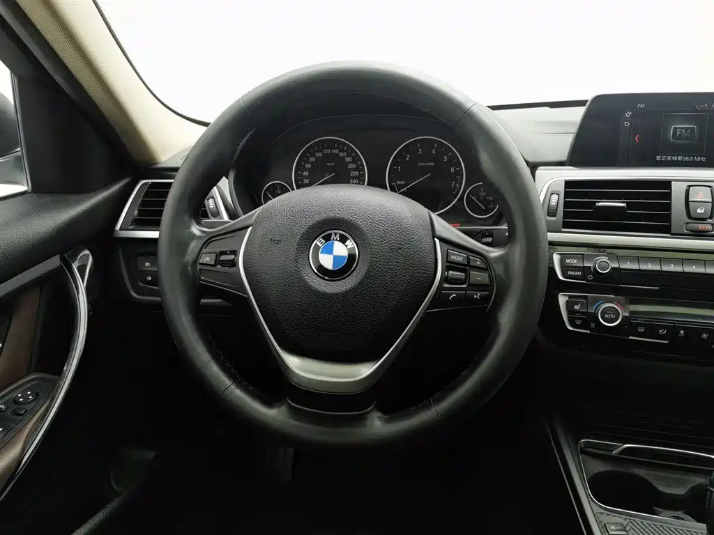 BMW 3 Series 2018 320Li xDrive Fashion Style фото 11