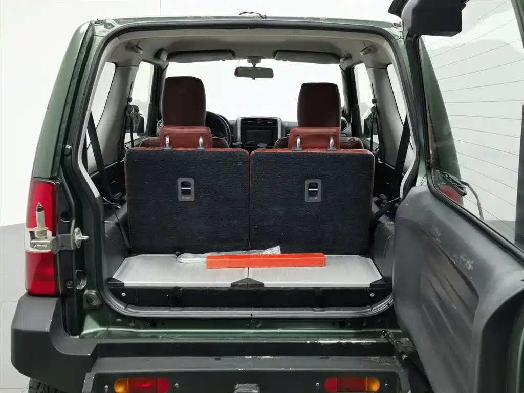 Suzuki Jimny (Import) 2012 1.3 AT JLX фото 16