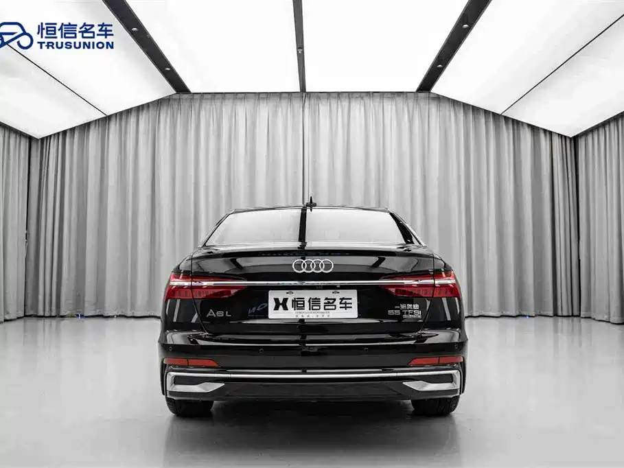 Фото 6 - Audi A6L