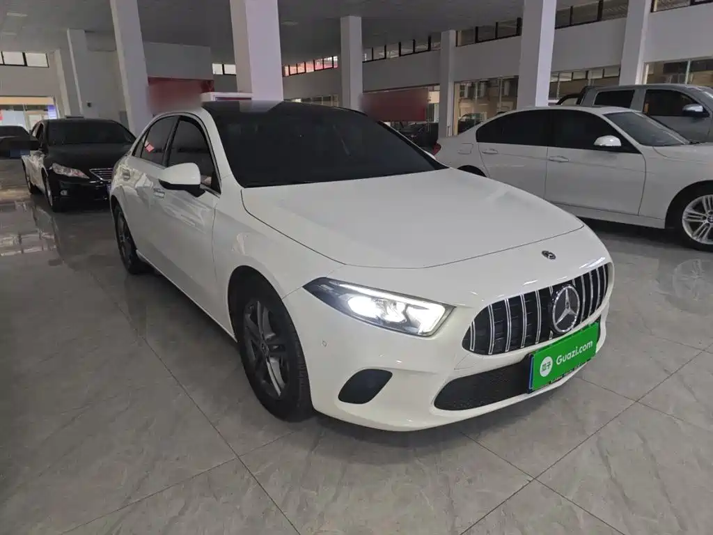 Mercedes-Benz A-Class 2020 A 200 L фото 4