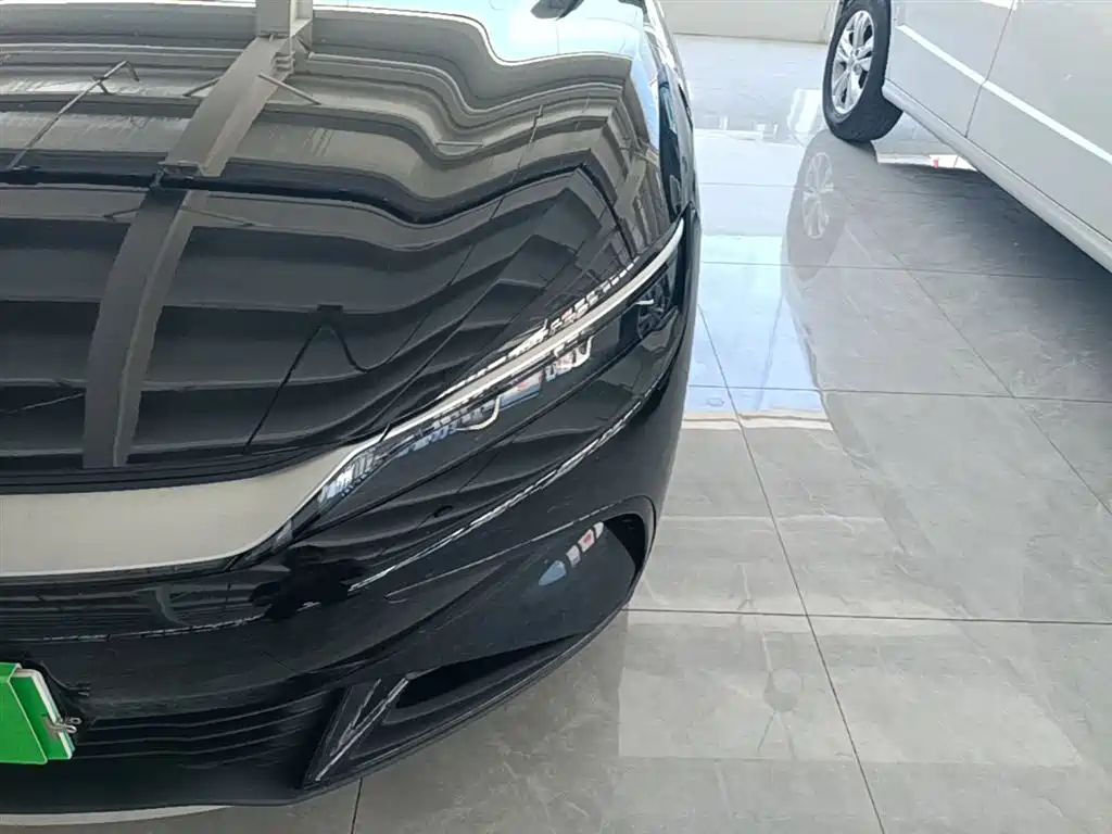 BYD Han 2024 EV Glory Edition 610KM AWD Celestial Eye Smart Driving фото 24