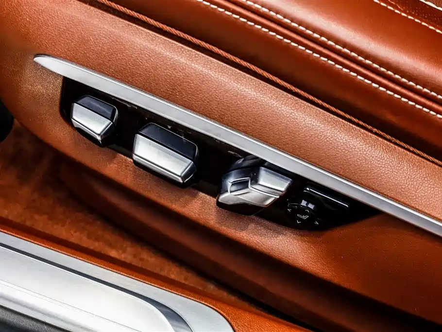 BMW 7 Series 2019 M760Li xDrive V12 Luxury Package фото 8