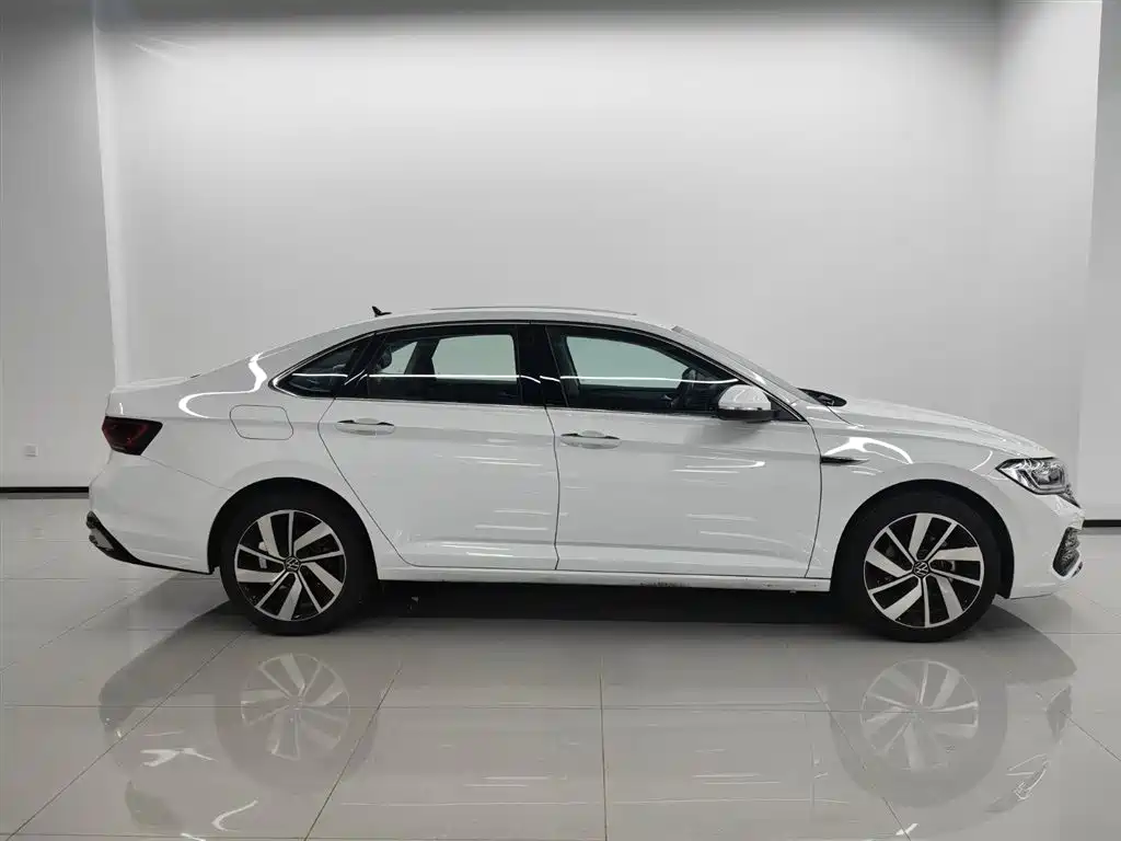 Volkswagen Sagitar, миниатюра 2