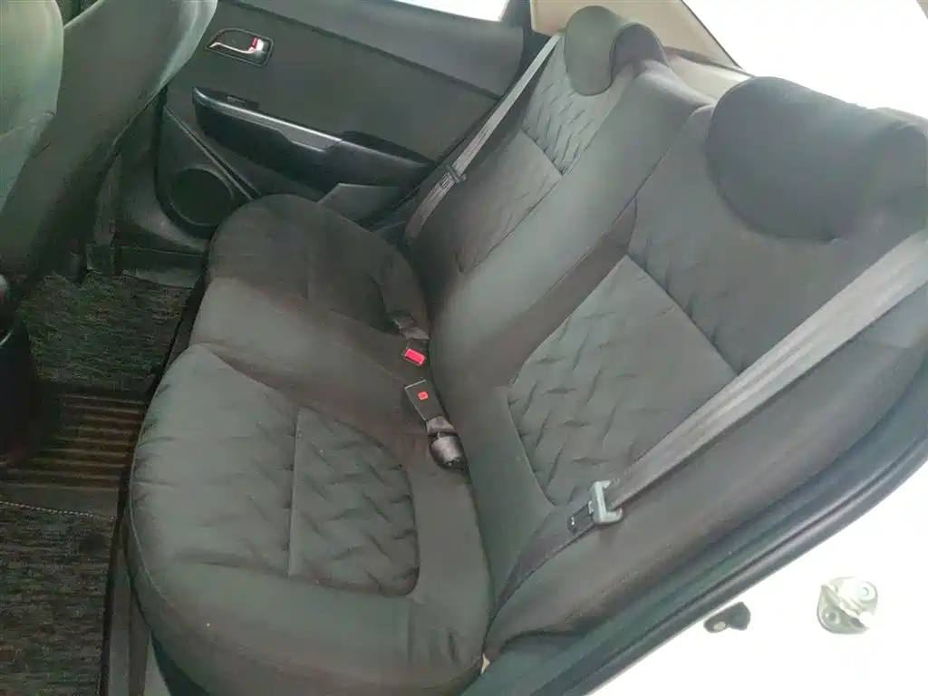 Kia K2 2015 Sedan 1.4L AT GLS фото 13