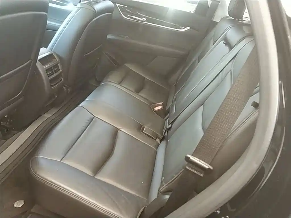 Cadillac XT5 2018 25T Luxury фото 17