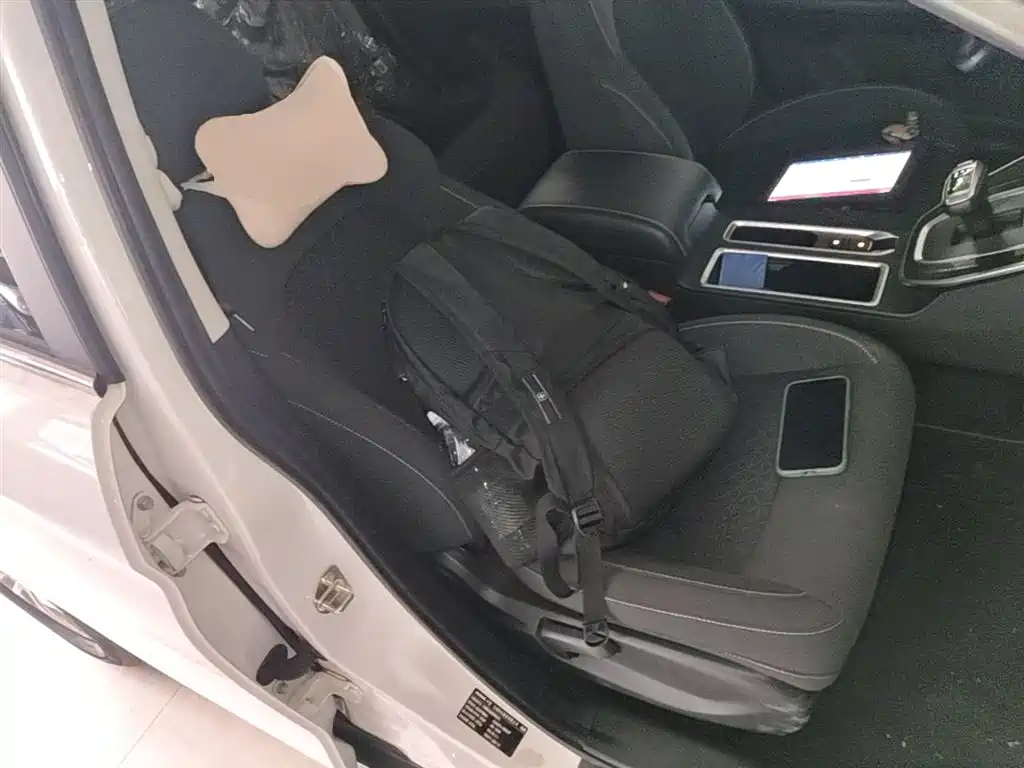 Haval M6 2021 PLUS 1.5T DCT Elite Smart Connect фото 25