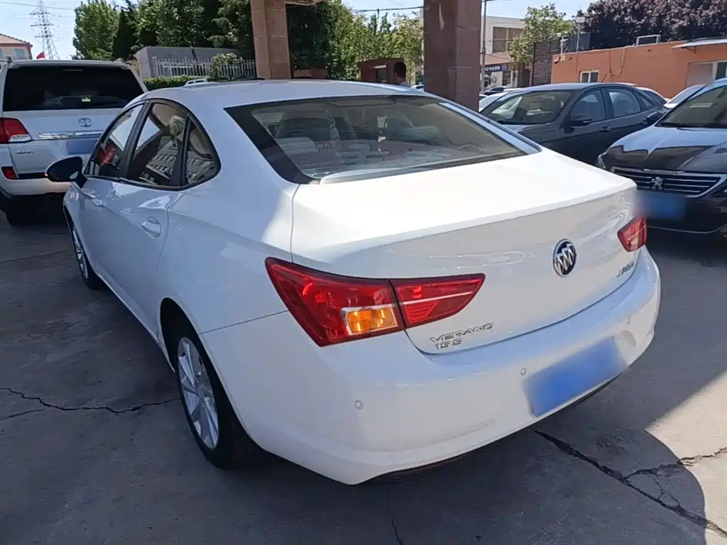 Buick Verano 2017 Sedan 15S Automatic Progressive фото 5
