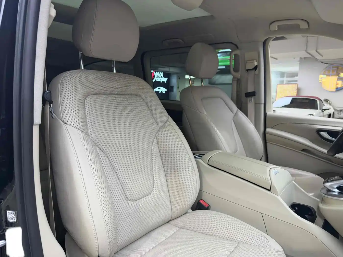 Mercedes-Benz V-Class 2018 V 260 Pilot Edition China V фото 15