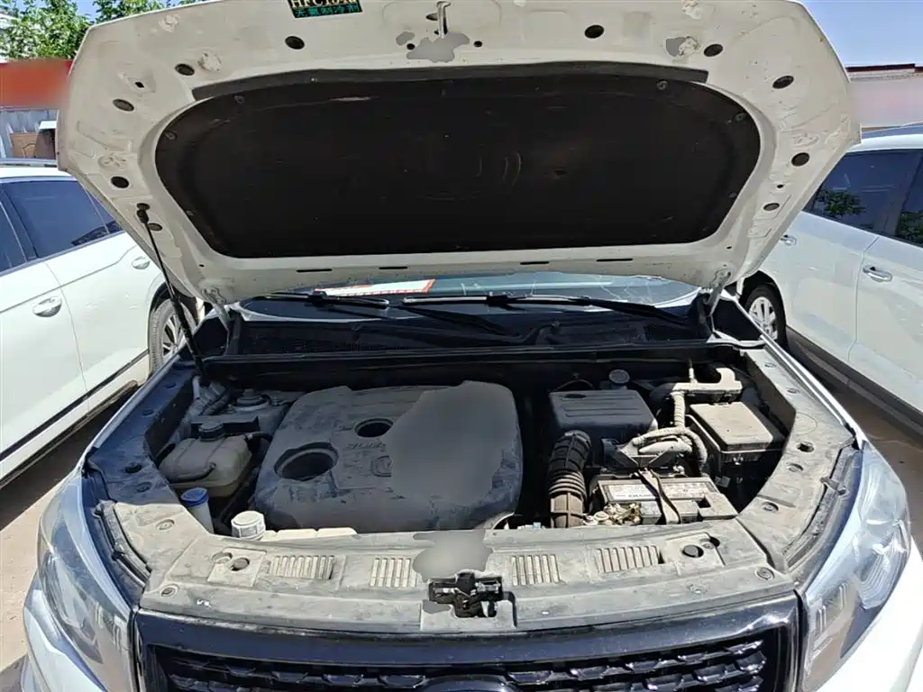 Фото 20 - Changan CS75