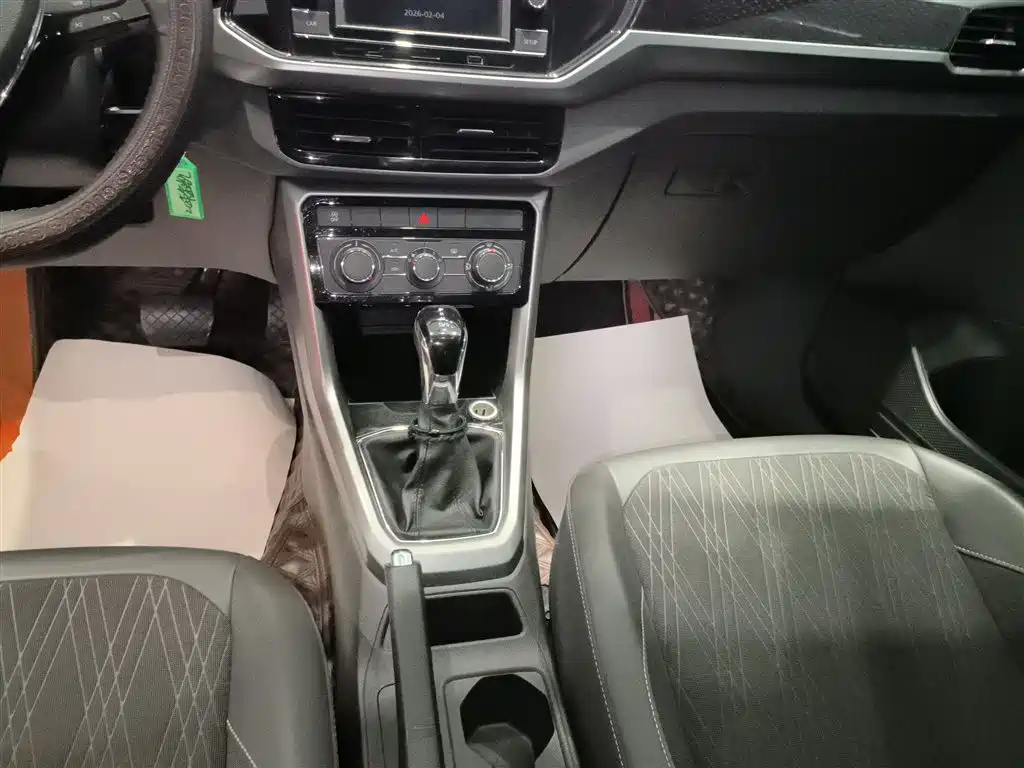 Volkswagen T-Cross 2019 1.5L Automatic Comfort Edition фото 10