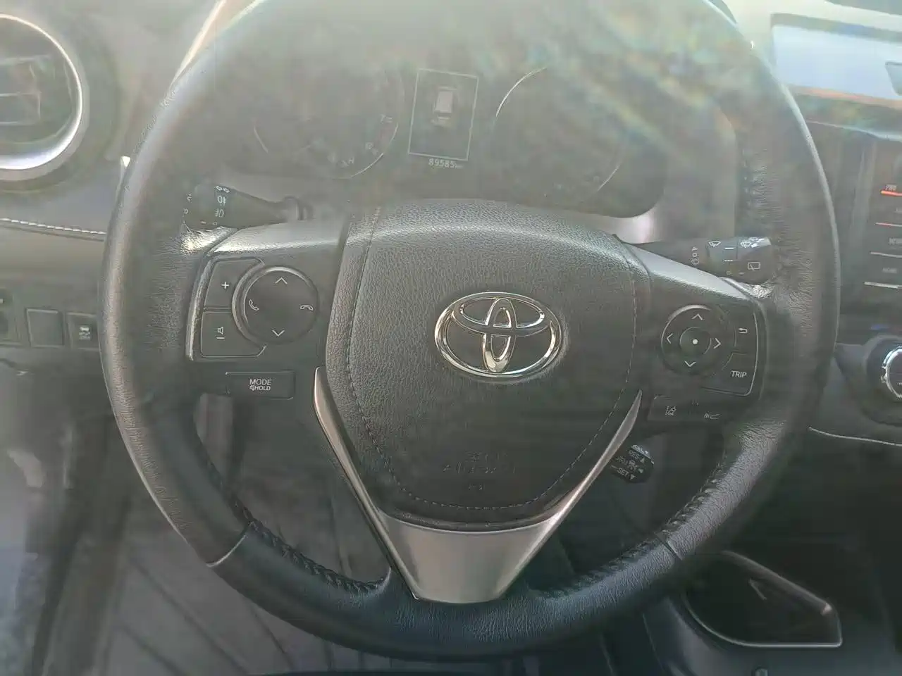 Toyota RAV4 Rongfang 2018 2.5L Automatic 4WD Elite i Edition фото 9