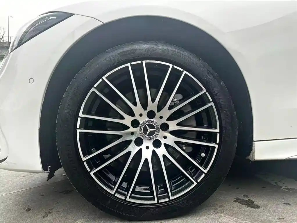 Mercedes-Benz C-Class 2023 C 260 L Sport фото 11