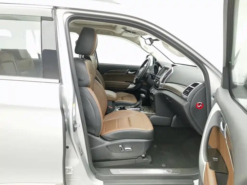 Haval H9 2016 2016 2.0T 4WD Luxury 7-seater