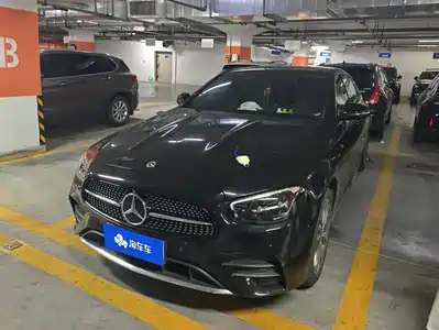 Mercedes-Benz E