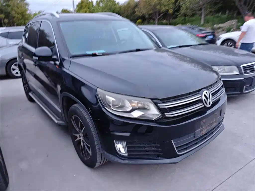 Volkswagen Tiguan 2015 1.8TSI Automatic 2WD Highline фото 4
