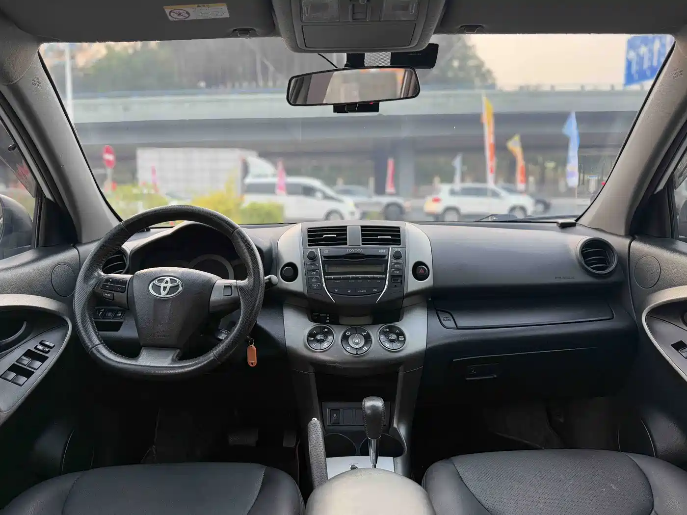 Toyota RAV4 Rongfang 2013 Special Edition 2.0L Auto Classic фото 21