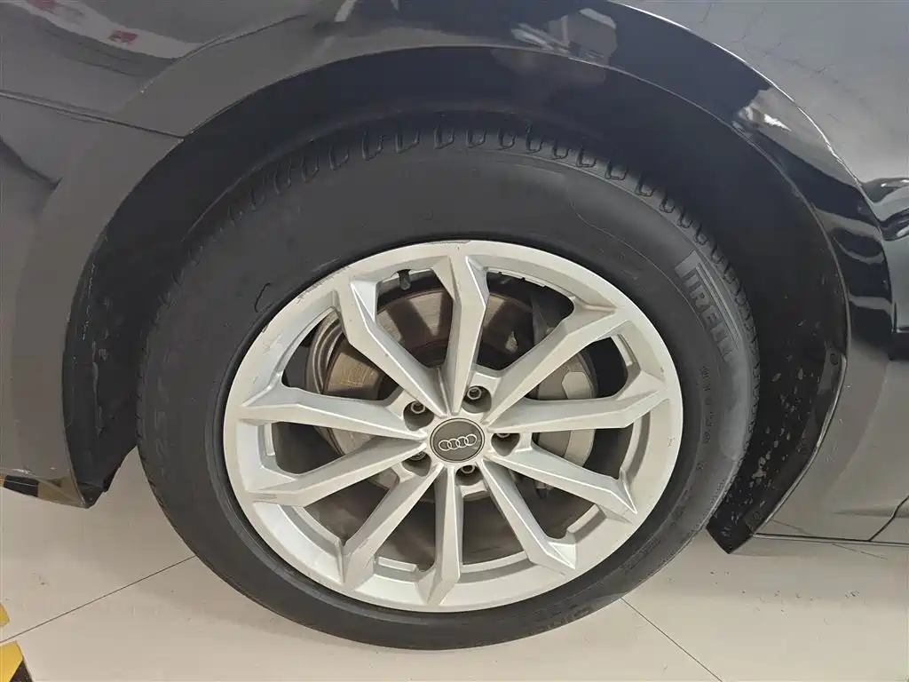 Audi A6L 2019 40 TFSI Luxury Elegance фото 25