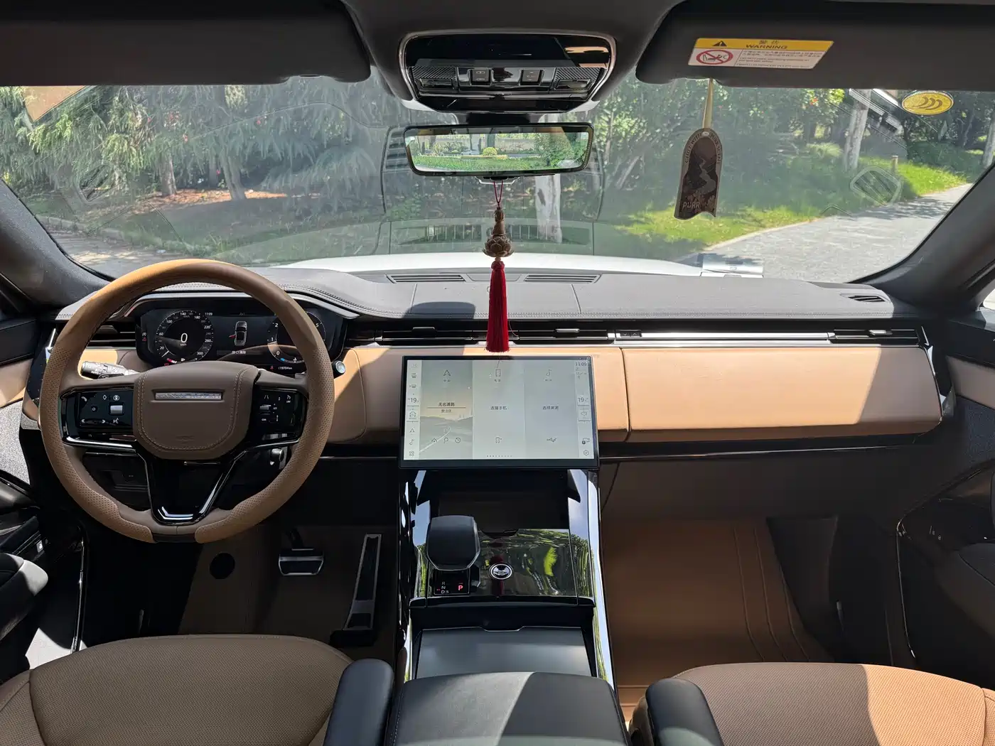 Land Rover Range Rover Sport 2025 400PS Dynamic SE фото 8