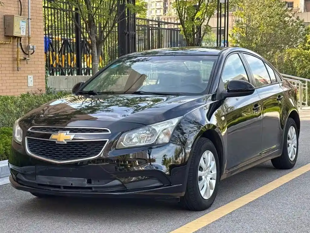 Chevrolet Cruze 2015 1.5L Classic SL MT фото 7