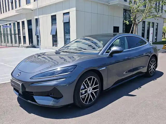  Denza Denza Z9 2024 Model 1100km AWD Max Edition