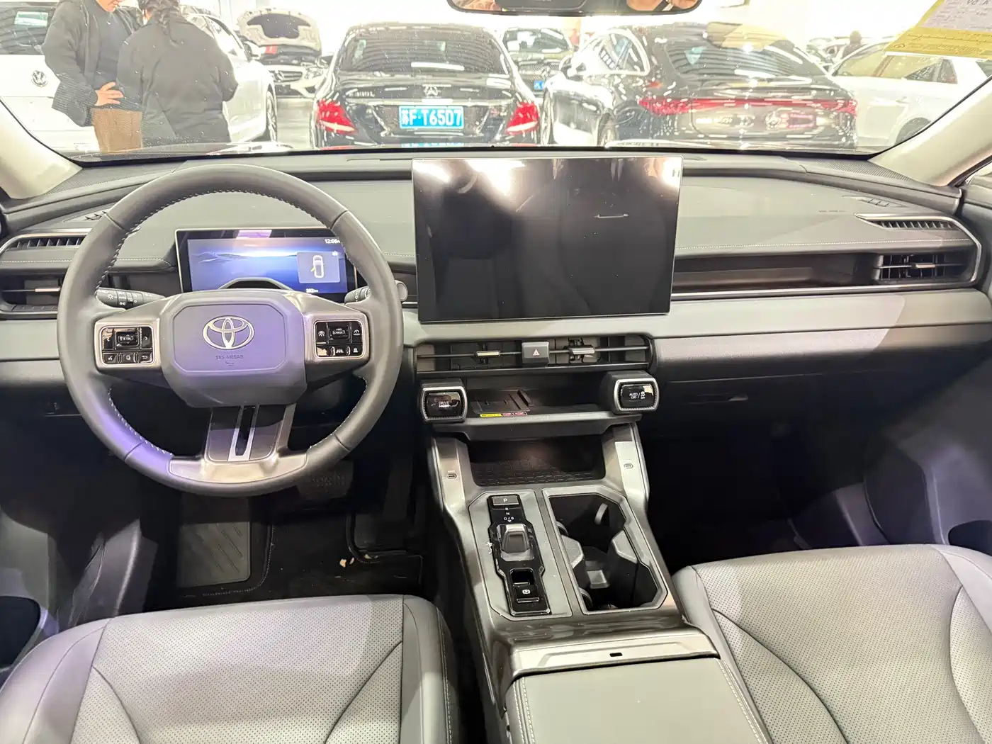 TOYOTA RAV4 RONGFANG