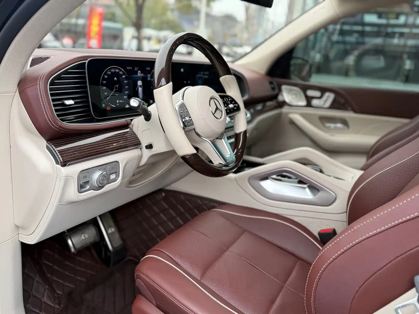 MERCEDES-BENZ MAYBACH GLS