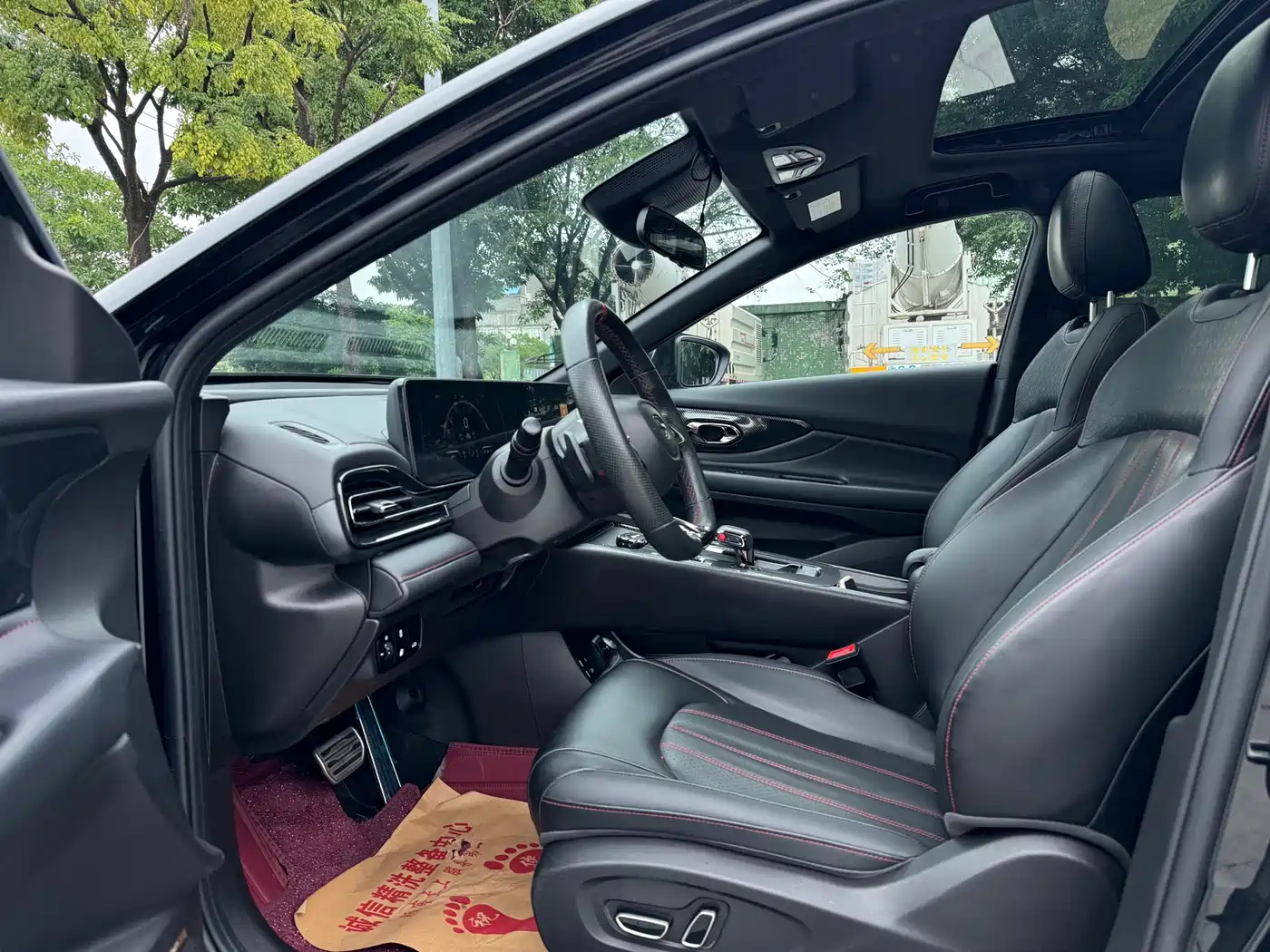 GAC Trumpchi Trumpchi Emkoo 2021 270T DCT J15 Edition фото 4