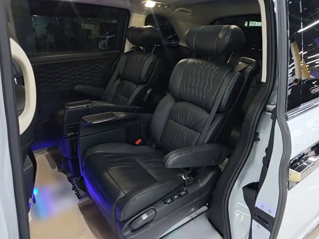 Honda Elysion 2024 2024 2.0L e:HEV Luxury Edition