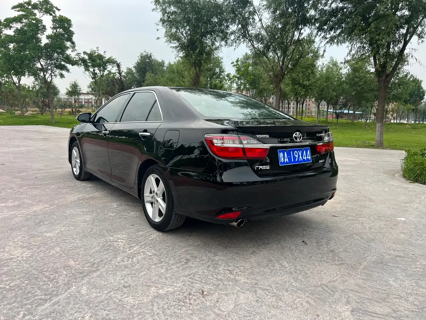 Toyota Camry 2015 Junrui 2.0S Dynamic Edition фото 3