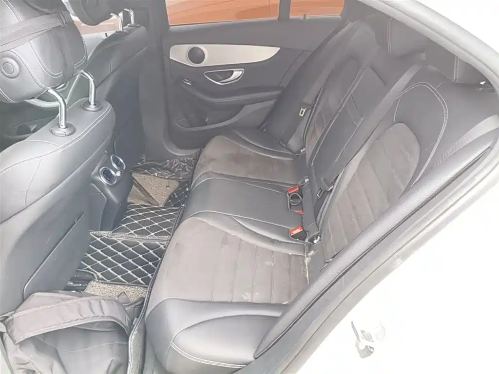 Mercedes-Benz C-Class 2017 C 200 Sport фото 17
