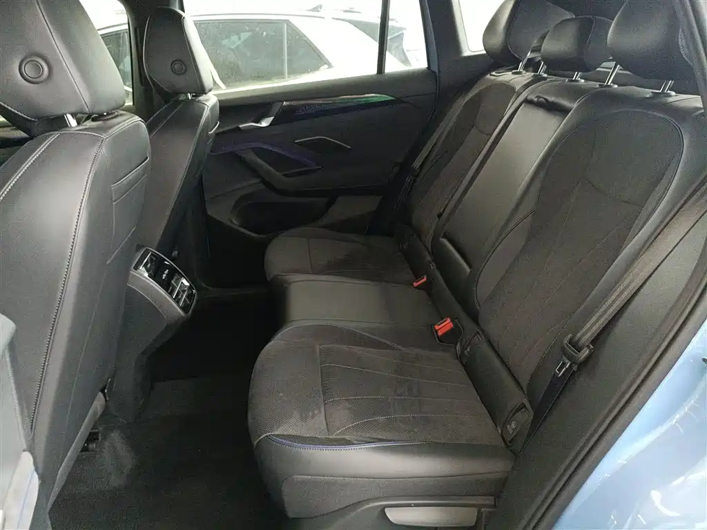 Volkswagen Tiguan L 2024 PRO 380TSI 4WD R-Line Premium Edition фото 17