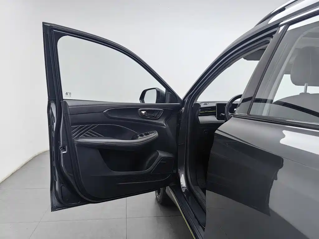 Roewe RX5 2023 2021 PLUS 330TGI Automatic National Trend Premium Edition