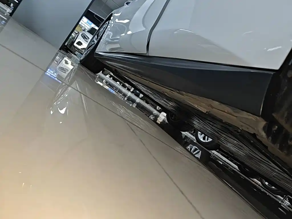 Фото 22 - NIO ET5T
